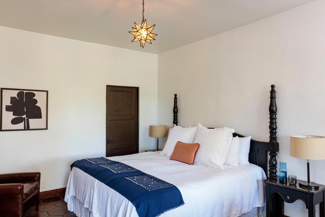 פאלם ספרינגס Ingleside Estate Hotel & Bungalows- Adults Only מראה חיצוני תמונה