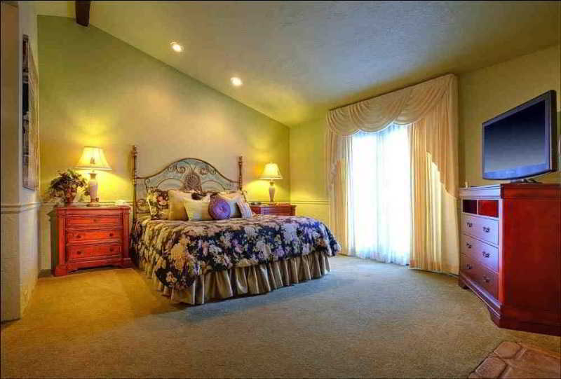 פאלם ספרינגס Ingleside Estate Hotel & Bungalows- Adults Only חדר תמונה